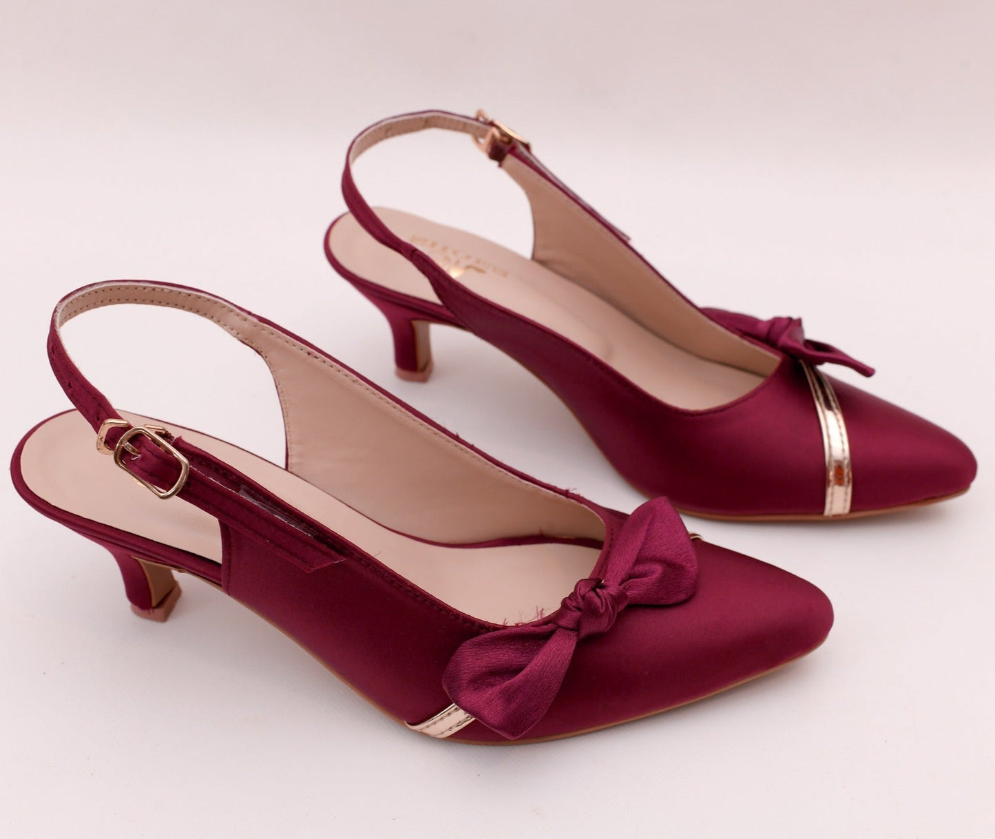 61-05s sligback pumps