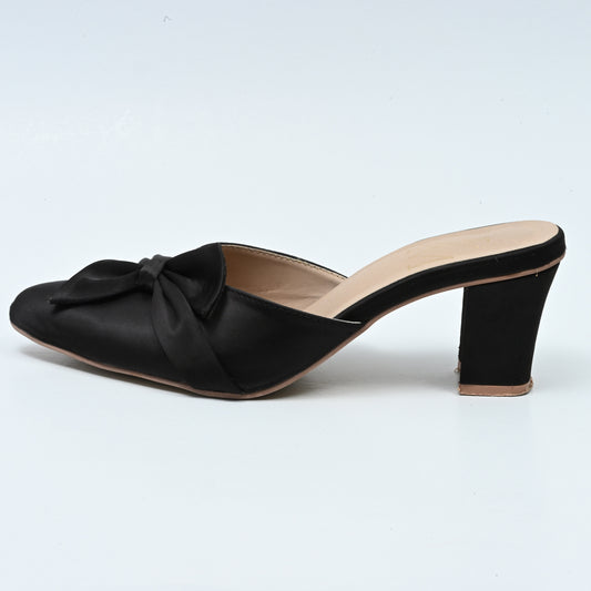 472 block heel pumps black